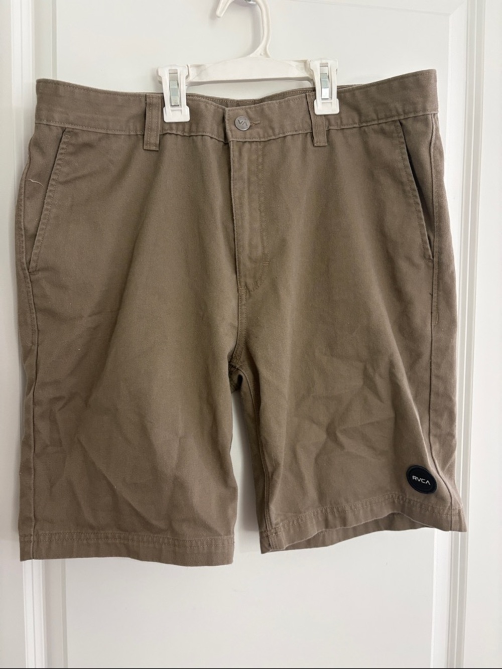 RVCA Men's Brown Flat Front Chino Shorts